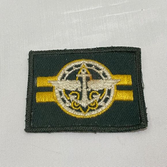 Vintage 1944 to 1960 Boy Scout Explorer Crew Leader Position Badge Green Twill - Picture 2 of 3